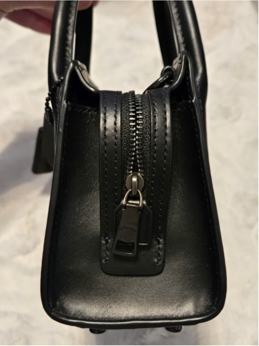 NWOT Coach Andrea Carryall Shoulder Bag Black CP081 - Picture 3 of 6